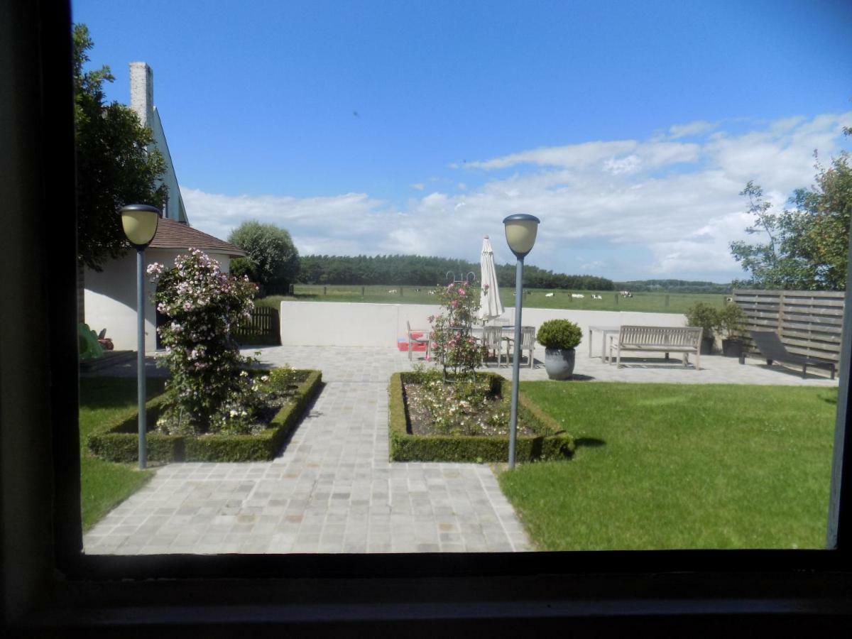 B&B De Polderhoeve Бланкенберге Екстериор снимка